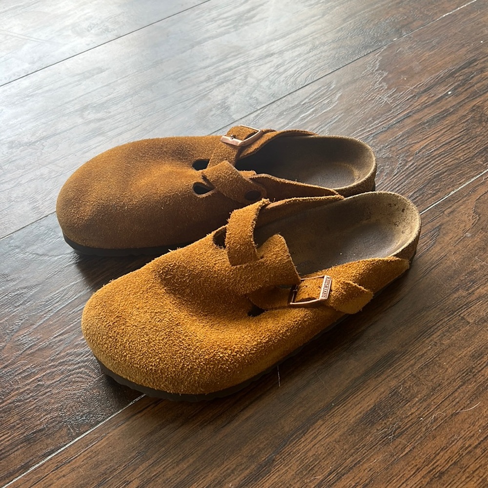 Birkenstock Boston clogs in mink